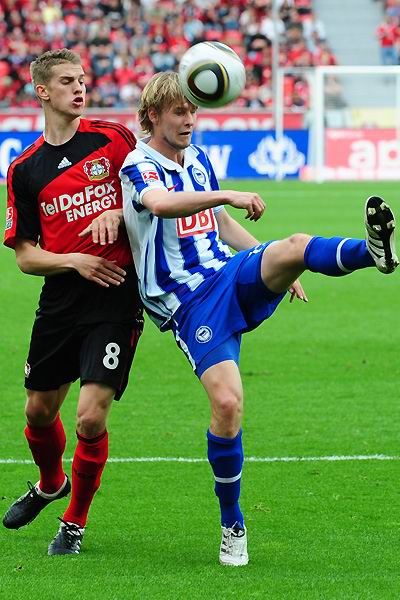 柏林赫塔赢得激动人心的比赛,全队斗志高昂的简单介绍 柏林赫塔赢得激动人心的比赛,全队斗志高昂的简单介绍