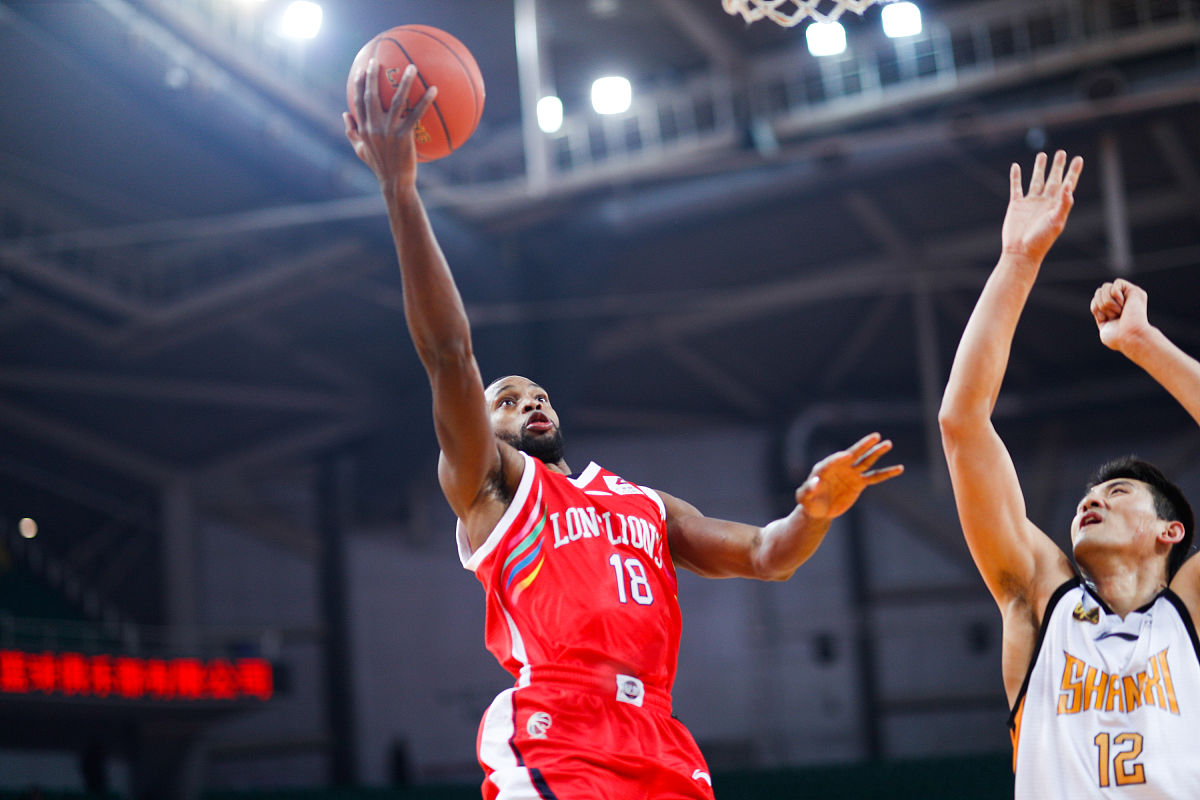 火箭客场逆转国王,全队发挥出色力挽狂澜 火箭客场逆转国王,全队发挥出色力挽狂澜