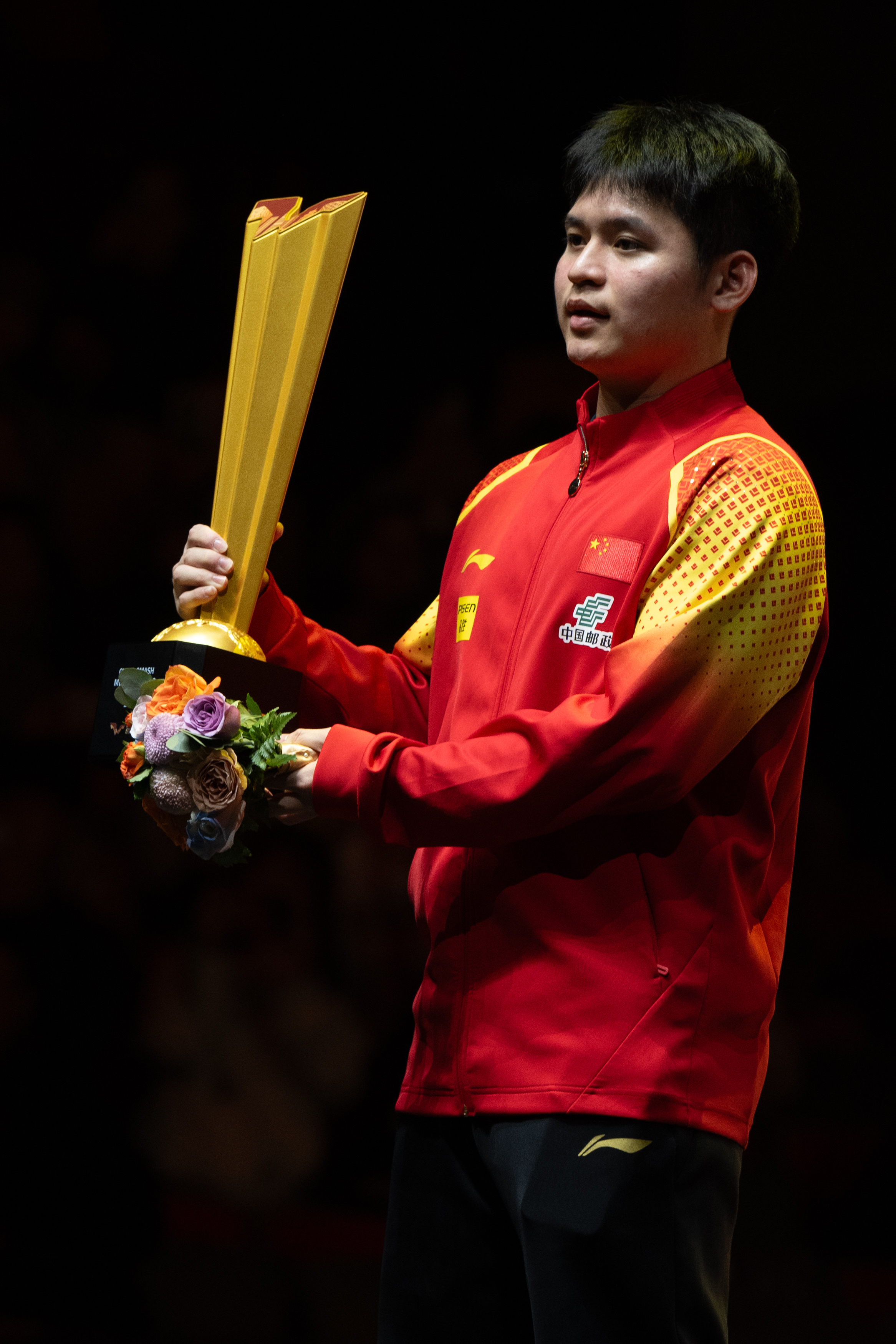 亚洲选手突破个人最佳斩获桂冠 亚洲选手突破个人最佳斩获桂冠