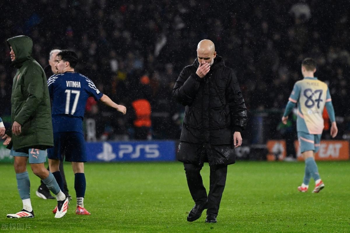 曼城全员奉献,大胜对手稳固领先位置 曼城全员奉献,大胜对手稳固领先位置