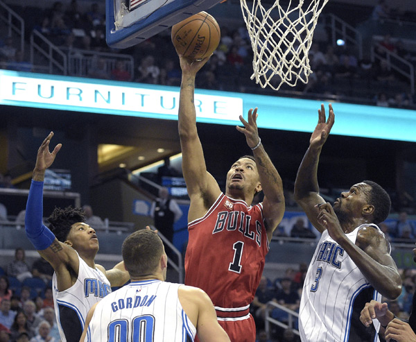 美国队客场获胜表现出色 美国队客场获胜表现出色