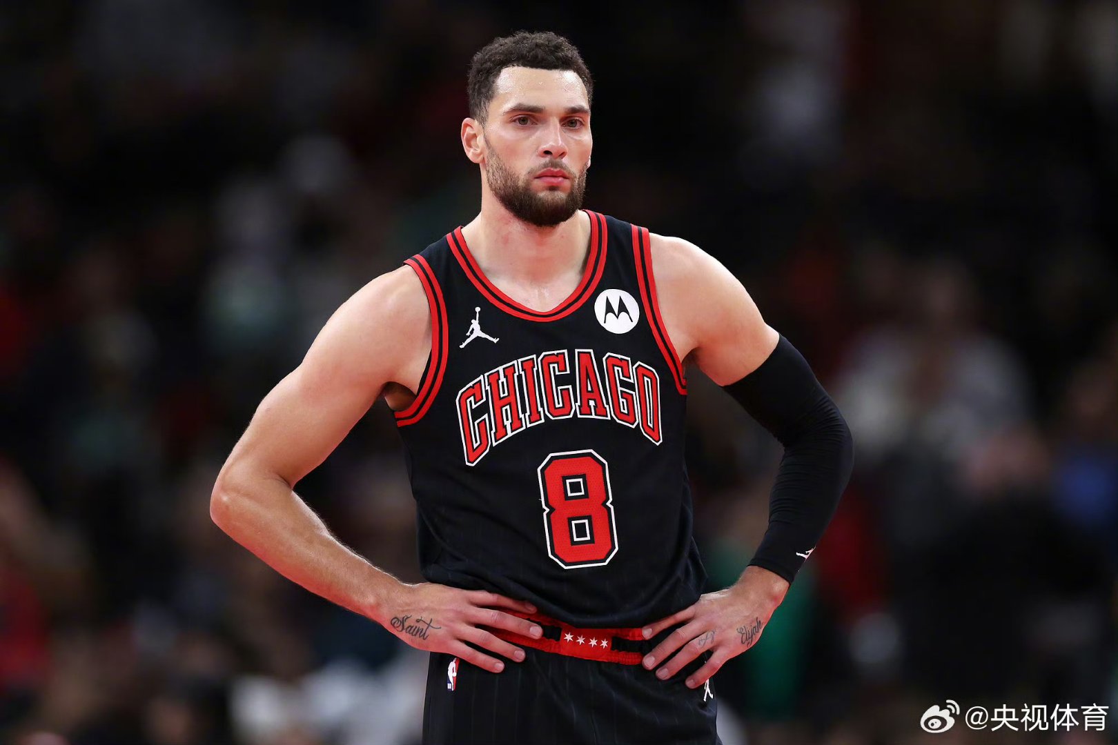 公牛不敌火箭,拉文失误连连,表现疲软 公牛不敌火箭,拉文失误连连,表现疲软