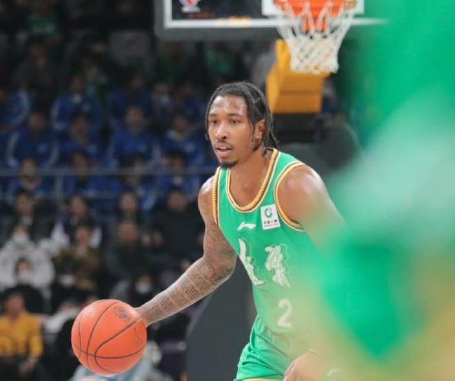 人新援狂砍+,队史连胜达四场的简单介绍 人新援狂砍+,队史连胜达四场的简单介绍