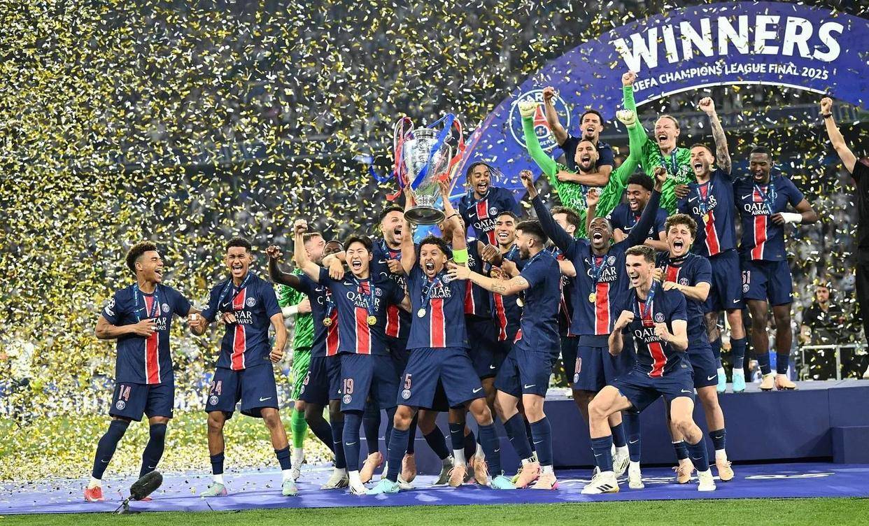 欧冠热门阵容齐聚,赛场风云再起 欧冠热门阵容齐聚,赛场风云再起