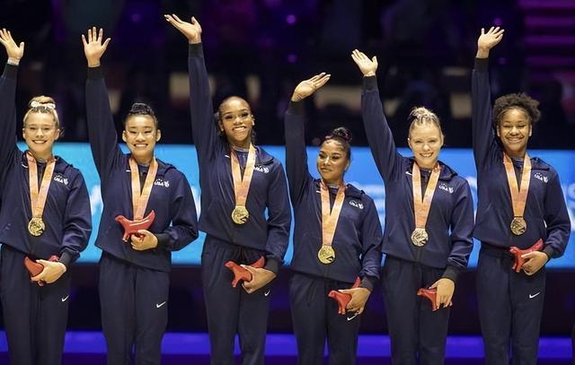 法国体操选手实力横扫全场称霸 法国体操选手实力横扫全场称霸