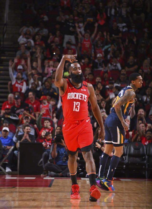 火箭惜败国王,布朗砍下30分的简单介绍 火箭惜败国王,布朗砍下30分的简单介绍