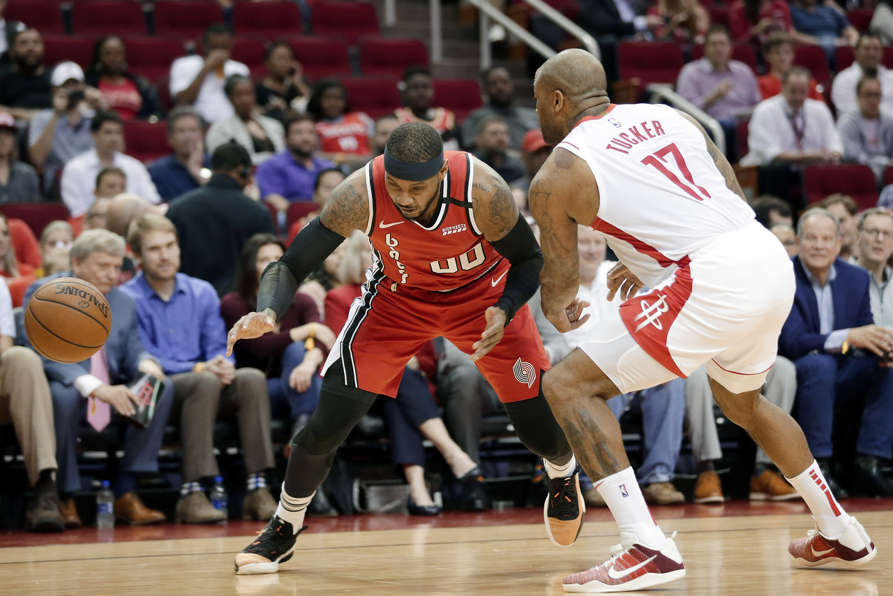 火箭输给开拓者,季后赛形势堪忧 火箭输给开拓者,季后赛形势堪忧