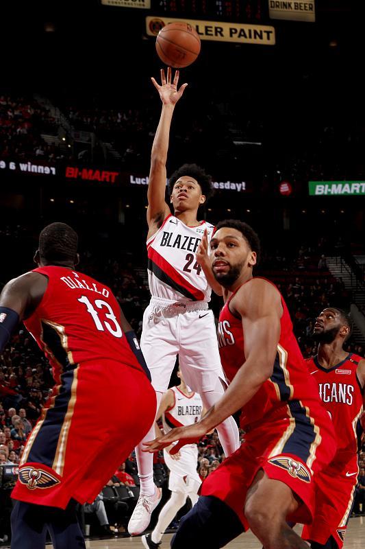 火箭输给开拓者,季后赛形势堪忧 火箭输给开拓者,季后赛形势堪忧