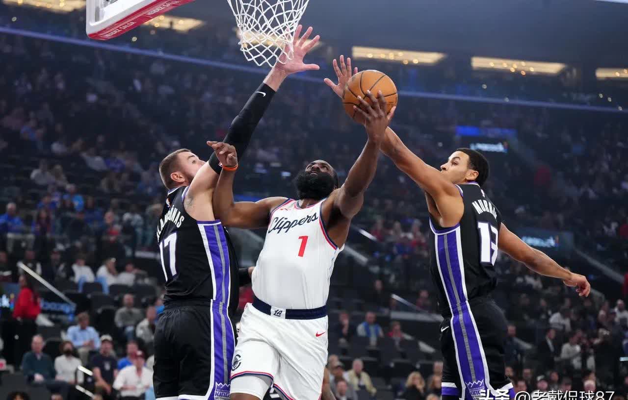 快船客场击败魔术,莺哥40+全力以赴赢下对手的简单介绍 快船客场击败魔术,莺哥40+全力以赴赢下对手的简单介绍