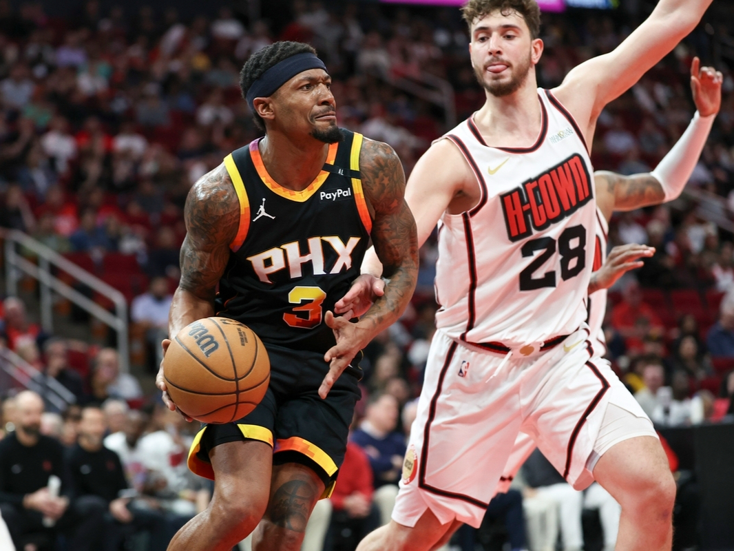 火箭击败黄蜂,主场获得两连胜 火箭击败黄蜂,主场获得两连胜