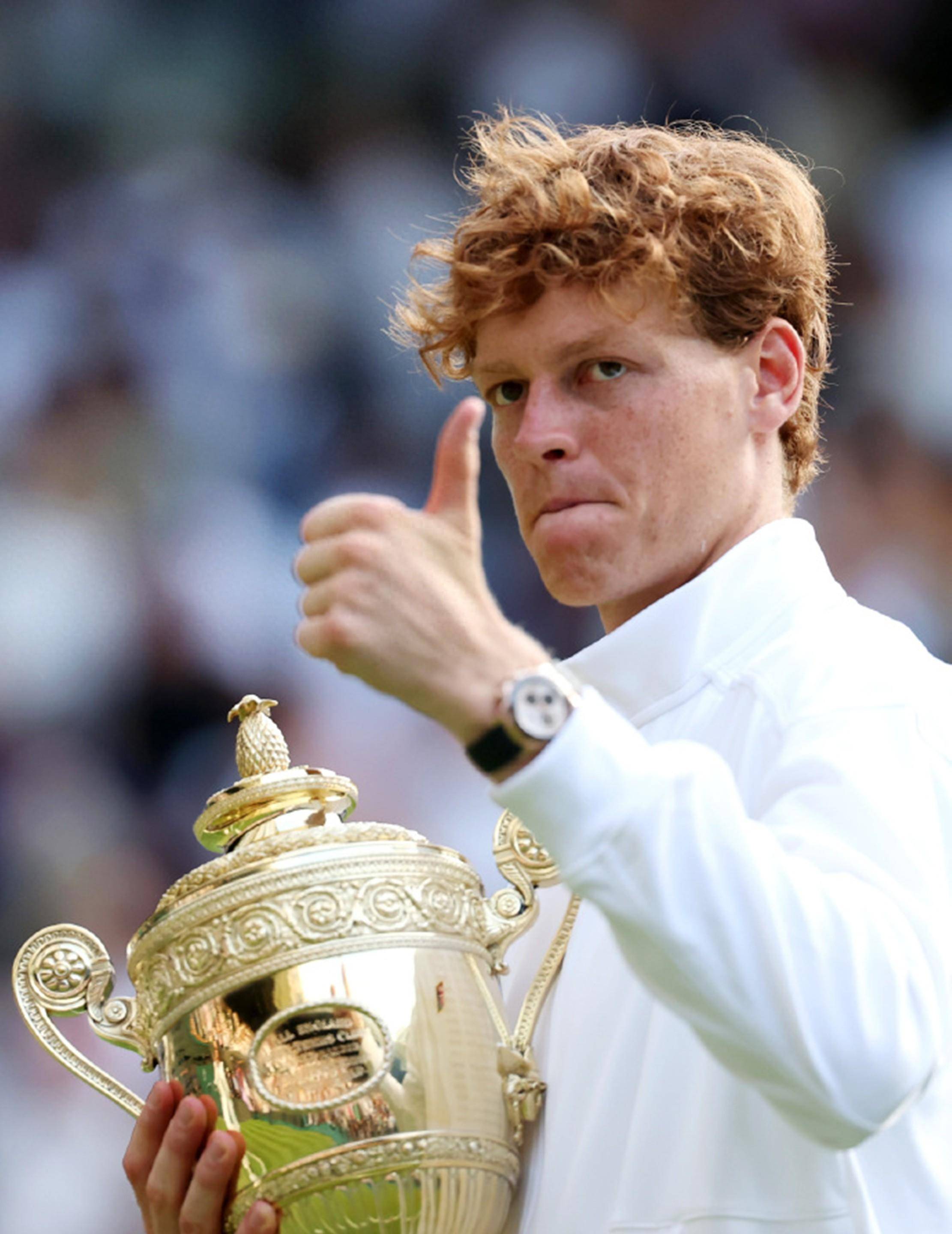 包含惊艳表现助球队逆转胜利,开启连胜模式的词条 包含惊艳表现助球队逆转胜利,开启连胜模式的词条