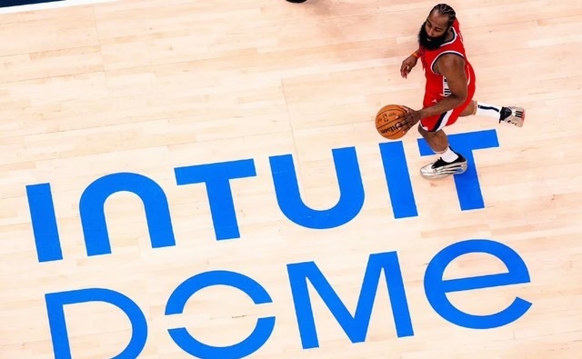 快船战胜尼克斯,继续稳居前列的简单介绍 快船战胜尼克斯,继续稳居前列的简单介绍